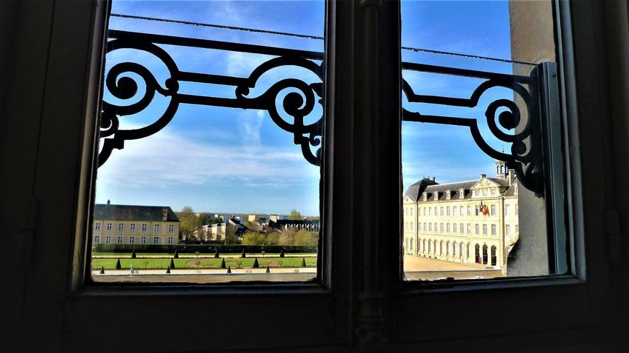 Les Chambres De L'Abbaye Caen Eksteriør billede